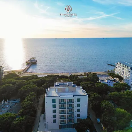 מלון Skanderbeg