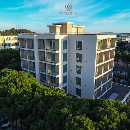מלון Skanderbeg 5*