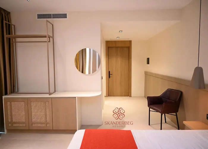 Hotel Skanderbeg Golem (Tirana)