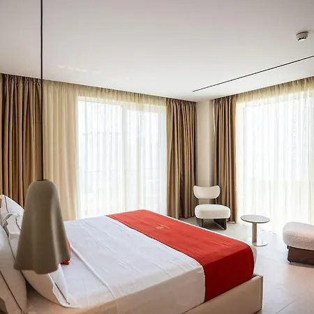 Hotell Skanderbeg Golem (Tirana)