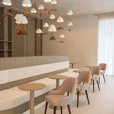 Skenderbeg 5* Golem (Tirana)