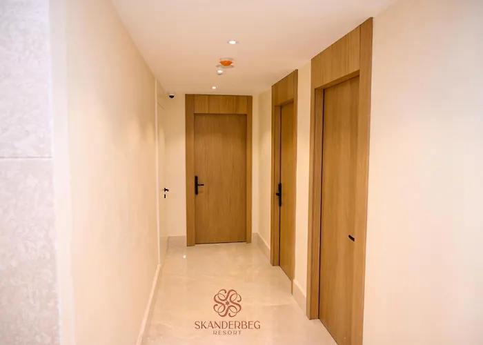 Hotell Skanderbeg 5*