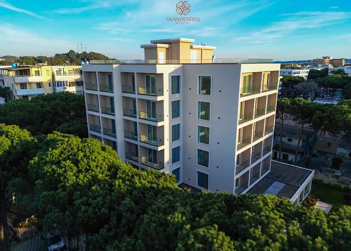 Hotell Skanderbeg 5*