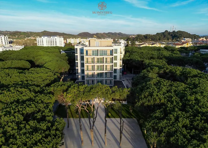 Hotell Skanderbeg 5*