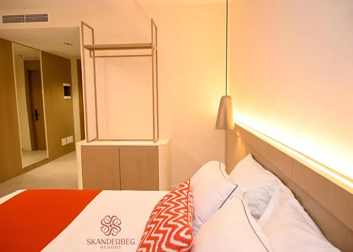 Hotell Skanderbeg 5*