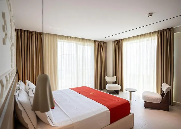 Hotell Skanderbeg Golem (Tirana)