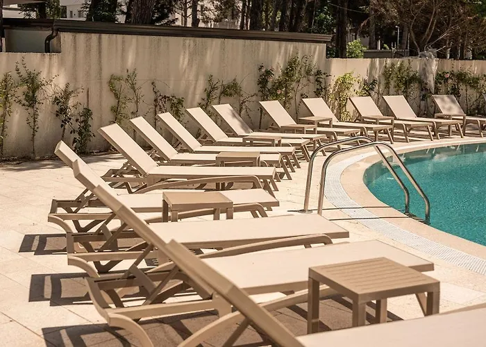 Skanderbeg Hotel Golem (Tirana)